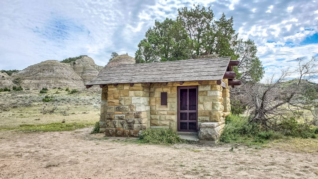 TheodoreRooseveltNationalParkND114526 Dotted Globe